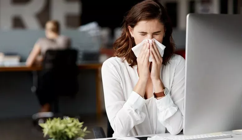 Nariz entupido? Descubra os possíveis motivos e como resolver