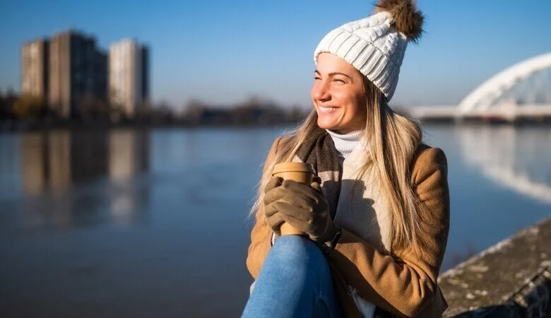 Por que preciso continuar usando protetor solar no inverno?